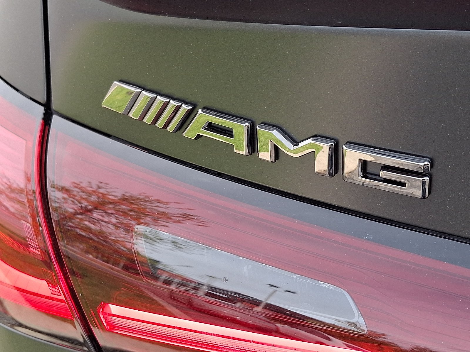 New 2026 MANUFAKTUR exclusive graphite grey magno Mercedes-Benz AMG® GLC 43 4MATIC Coupe image 17