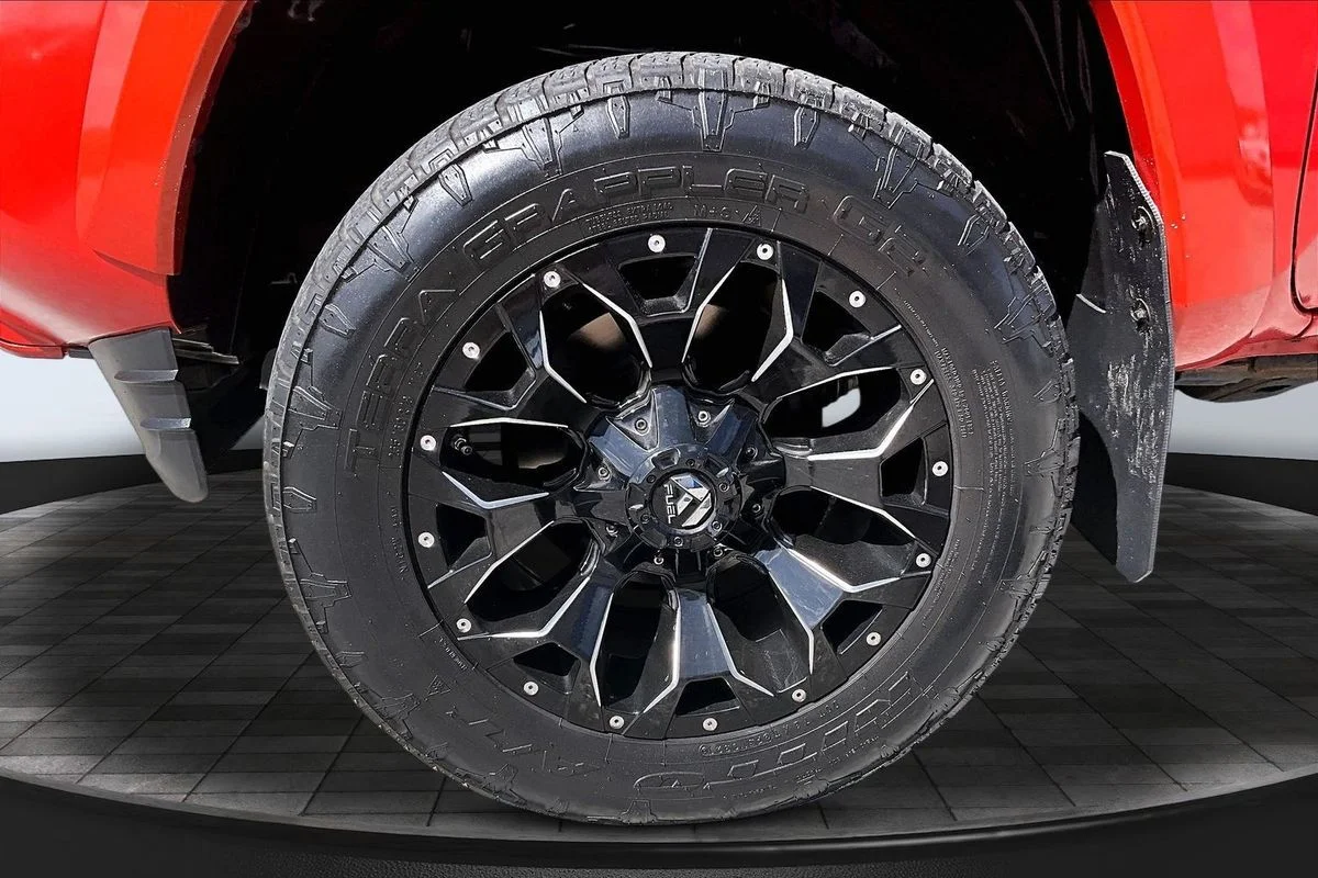 Used 2018  Toyota TRD Sport image 37