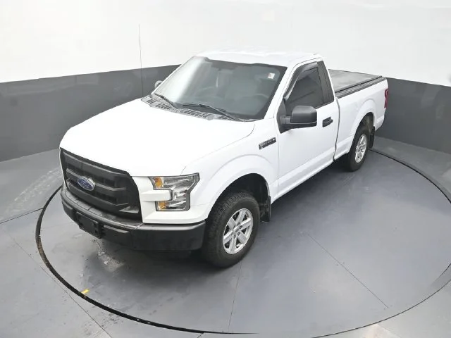 Used 2016 White Ford XL image 21
