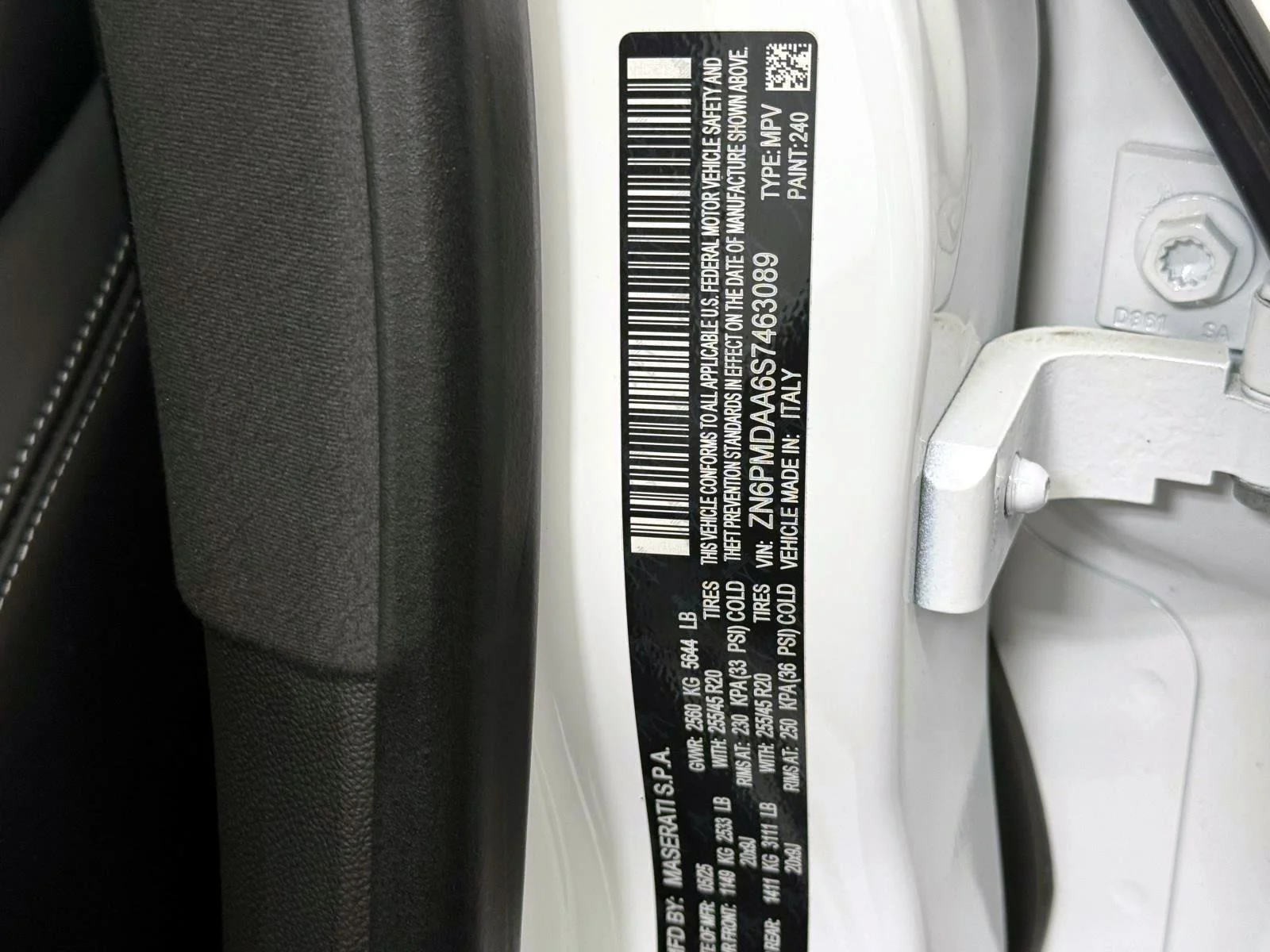 Used 2025 White Maserati  image 20