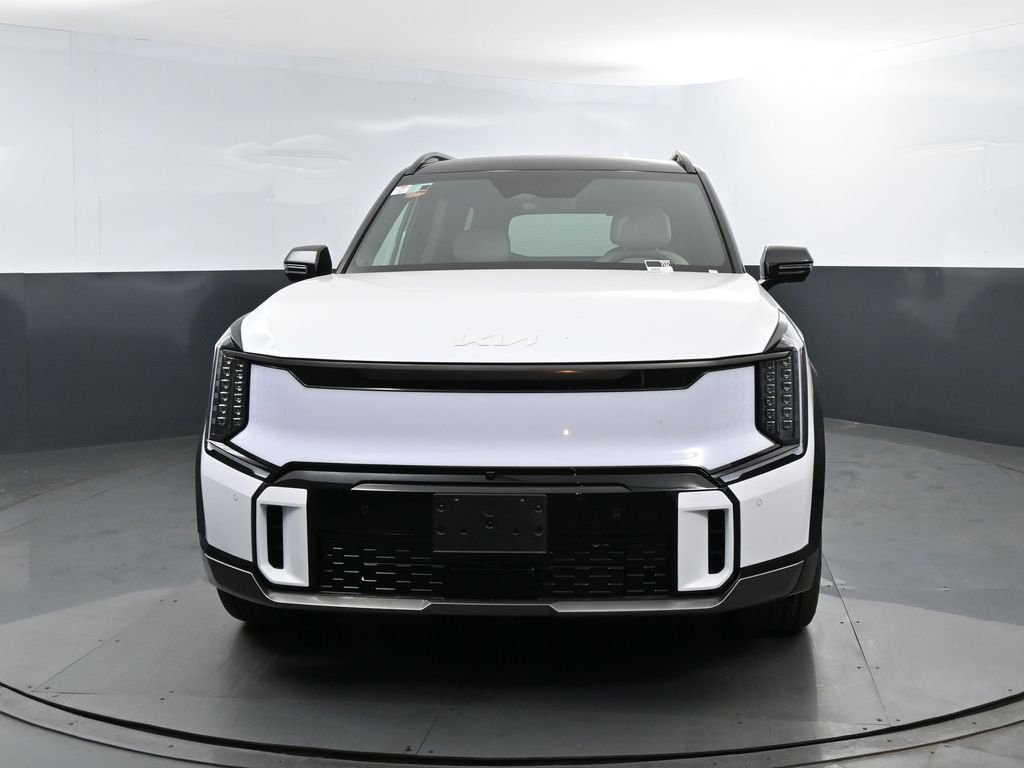 New 2026 Glacial White Pearl / Black Ro Kia GT-Line AWD image 2