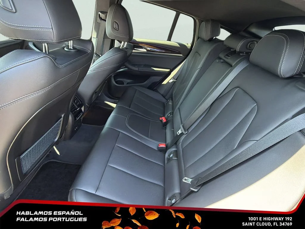 Used 2023  BMW xDrive30i image 25