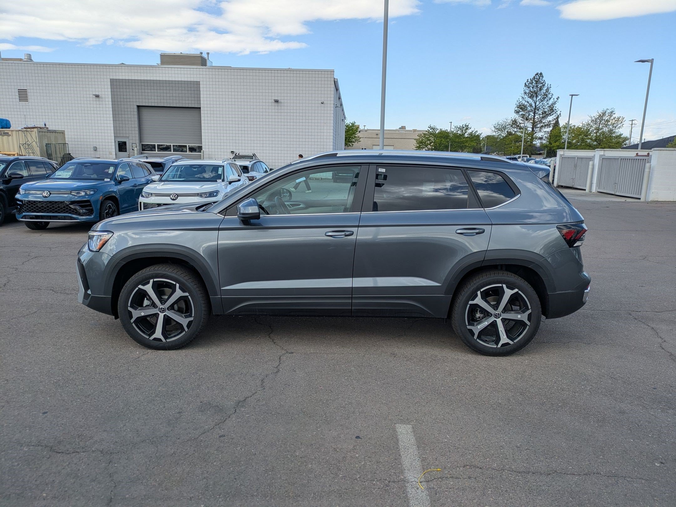 New 2026 Platinum Gray Metallic Volkswagen SEL image 7