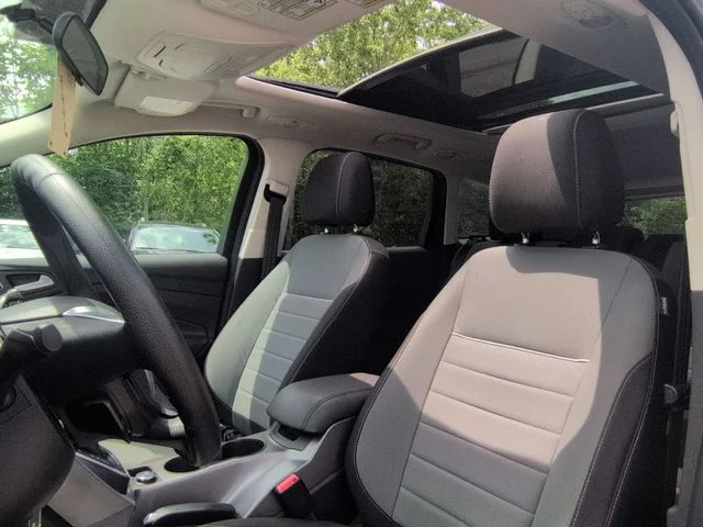Used 2014 Gray Ford SE image 19