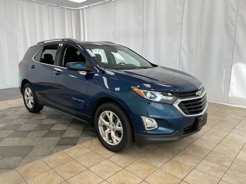 Used 2020 BLUE Chevrolet LT image 34