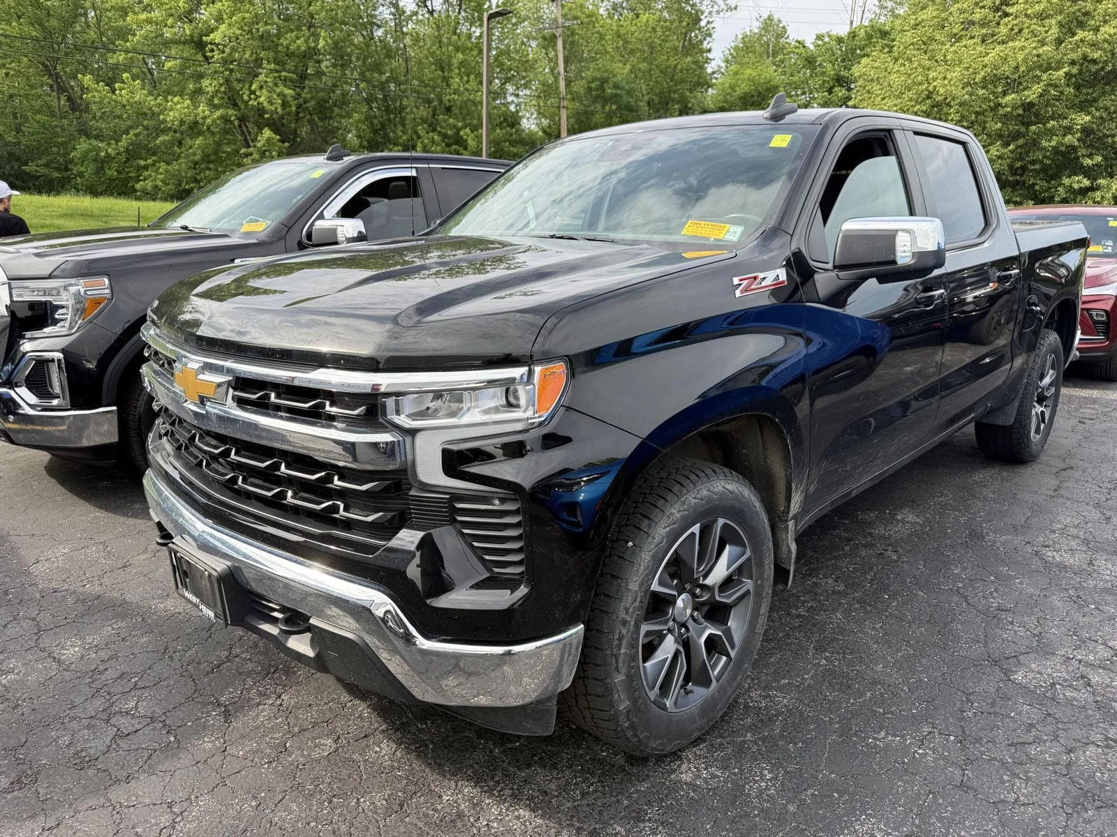 Used 2023 Black Chevrolet LT image 2