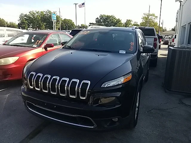 Used 2015 Black Jeep Limited image 11
