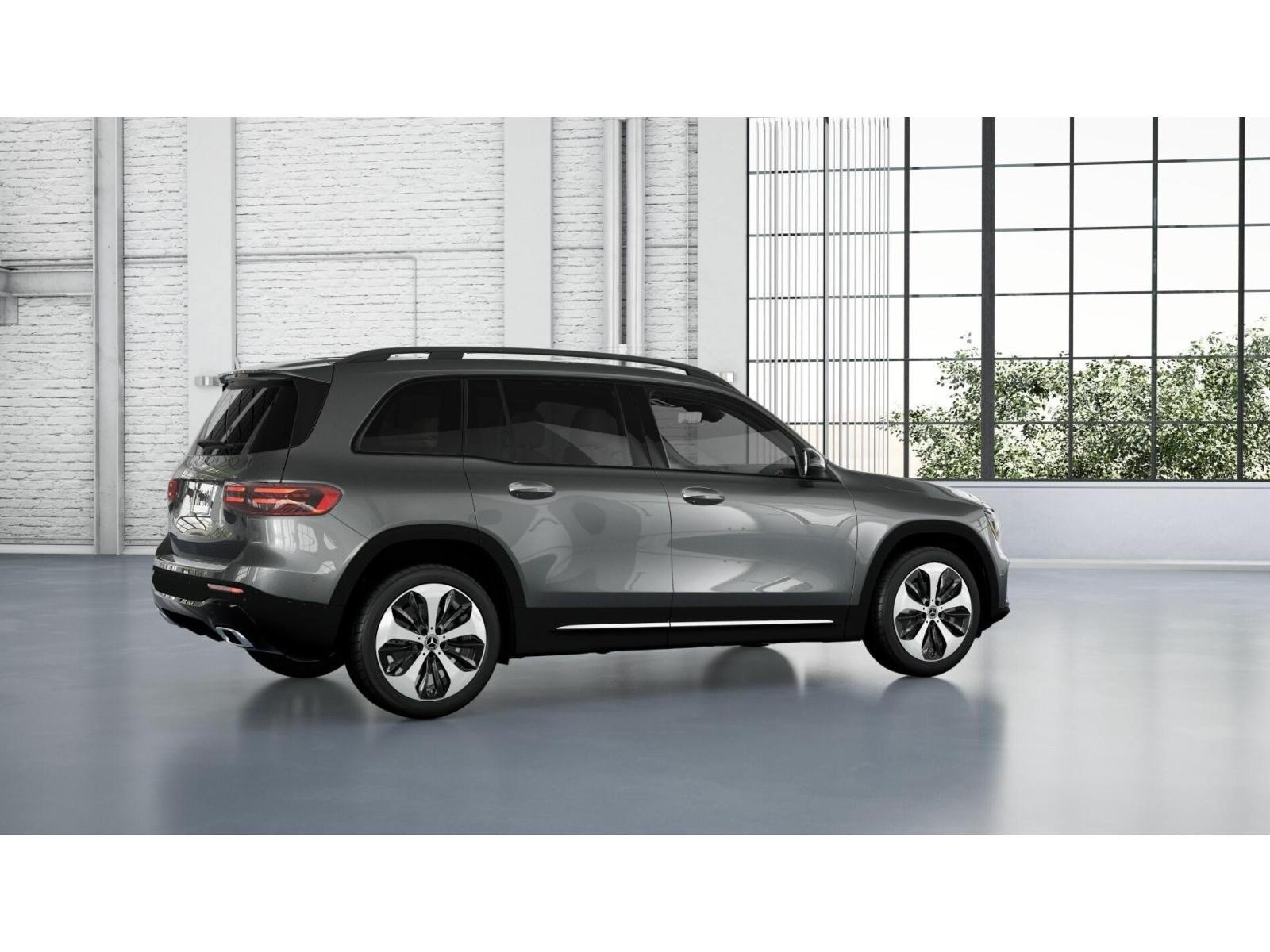 New 2026 Mountain Grey Metallic Mercedes-Benz GLB 250 4D Sport Utility image 20