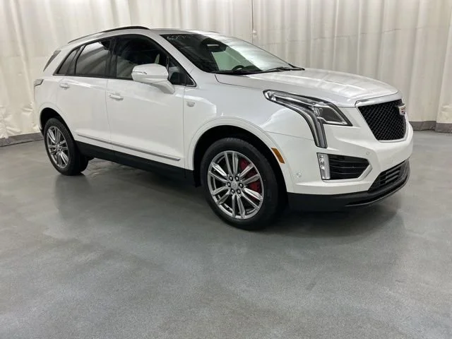 2026 Cadillac XT5 AWD Sport's photo