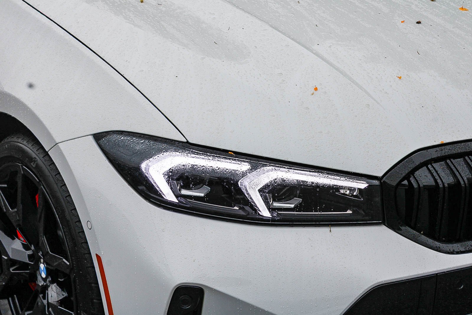 New 2026 Alpine White BMW 330i NA image 8