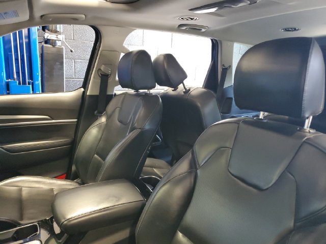 Used 2022 Copper Kia S image 8