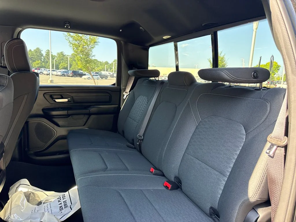 2026 RAM Ram 1500 Pickup Express - Photo 32