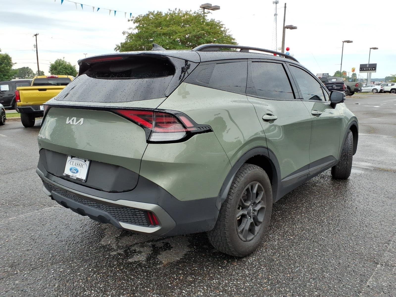 Used 2024 Jungle Green/Ebony Black Roof Kia X-Pro Prestige image 6