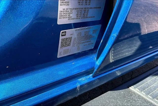 Used 2022 Blue Chevrolet LTZ image 5
