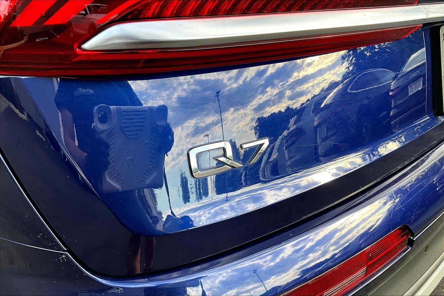 Used 2021 Navarra Blue Metallic Audi Prestige image 31