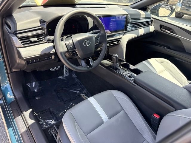 Used 2025  Toyota SE image 10
