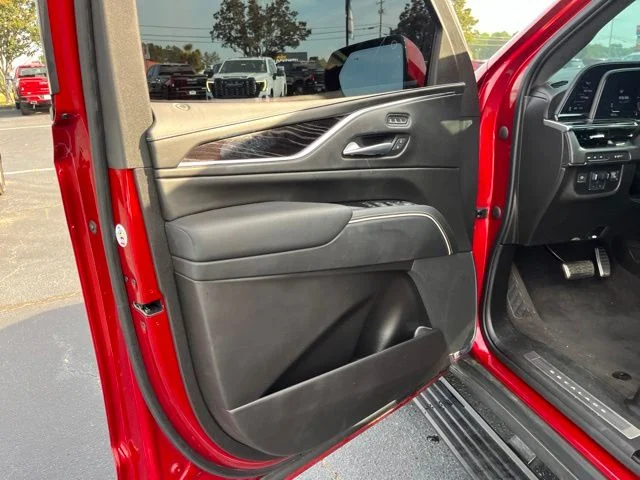 Used 2023 Red Cadillac V-Series image 4