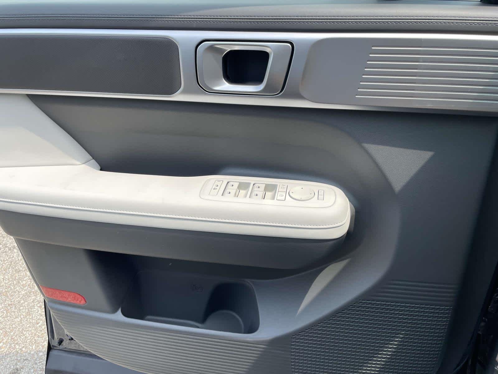 New 2026 Ecotronic Gray Hyundai SEL image 30