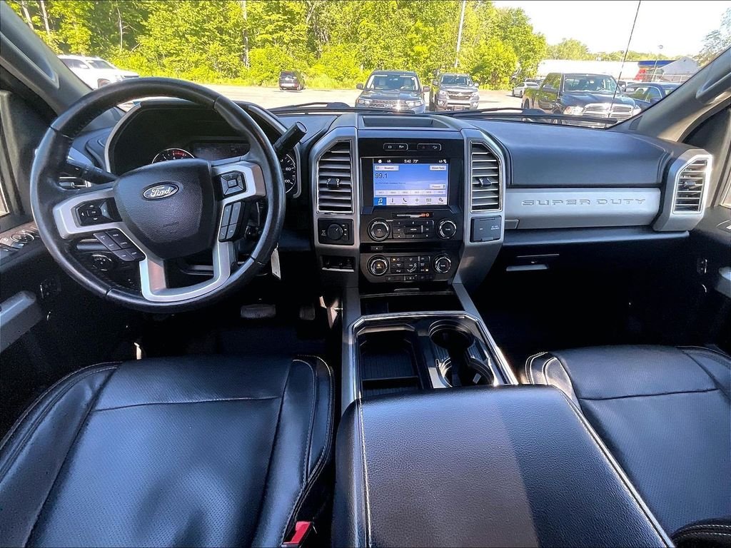 Used 2017 Red Ford Lariat image 21