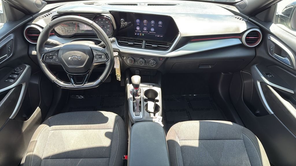 2024 Chevrolet Trax RS - Photo 11