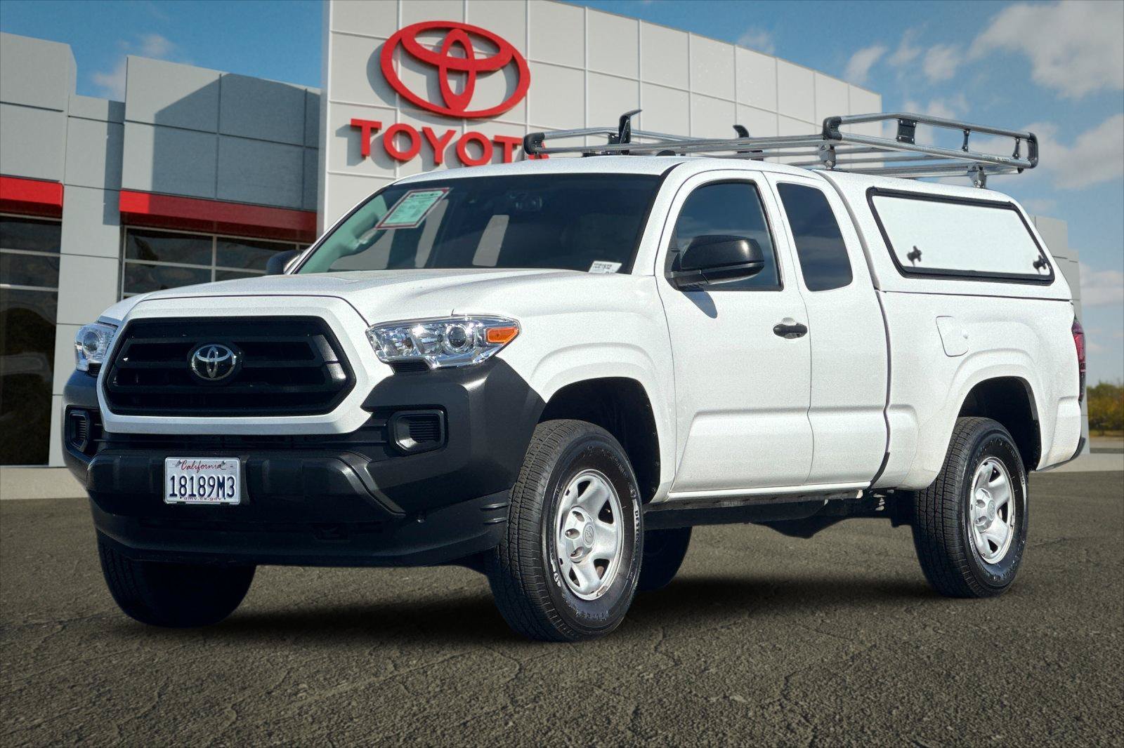 Used 2022 White Toyota SR image 7