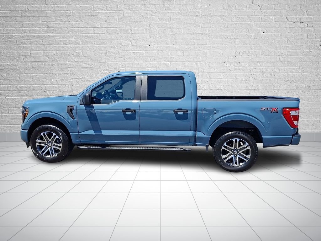 Used 2023 Blue Ford XL image 8