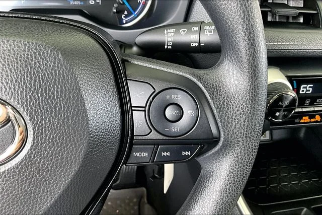 Used 2025 Silver Toyota LE image 11