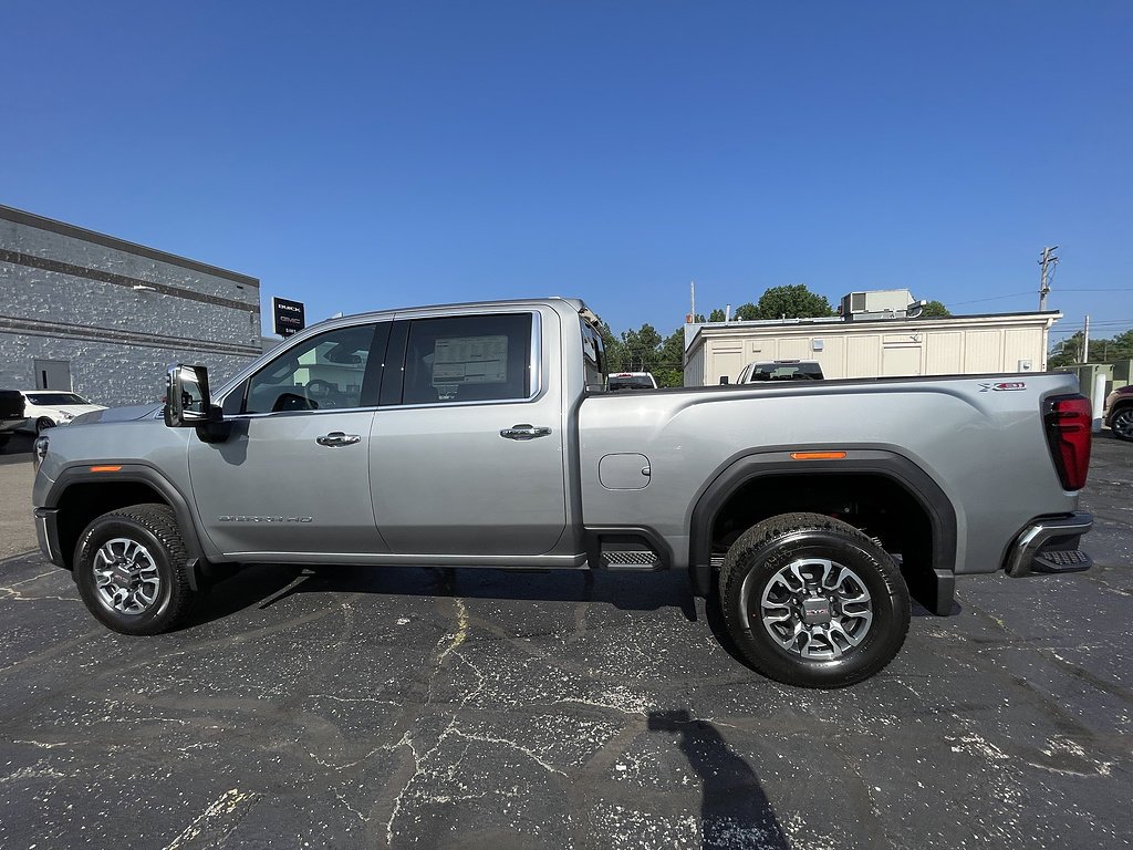 2026 GMC Sierra 3500HD SLT - Photo 13
