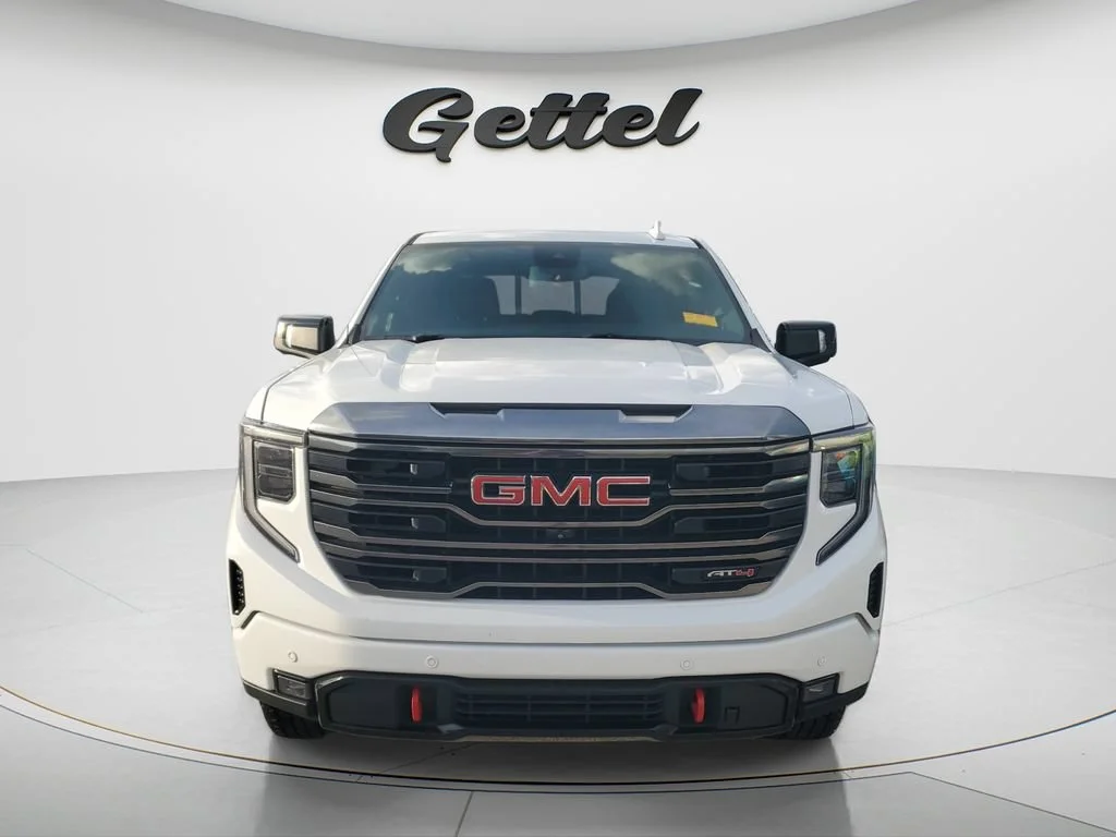 Used 2023 White GMC AT4 image 2