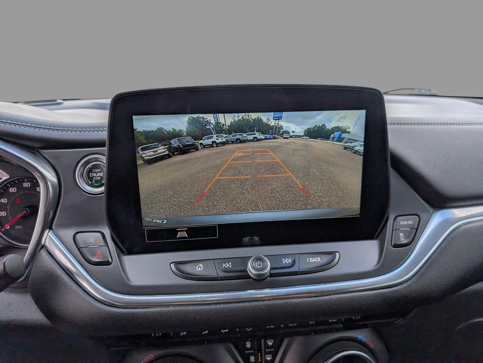 Used 2023 STERLING GRAY METALLIC Chevrolet LT image 27