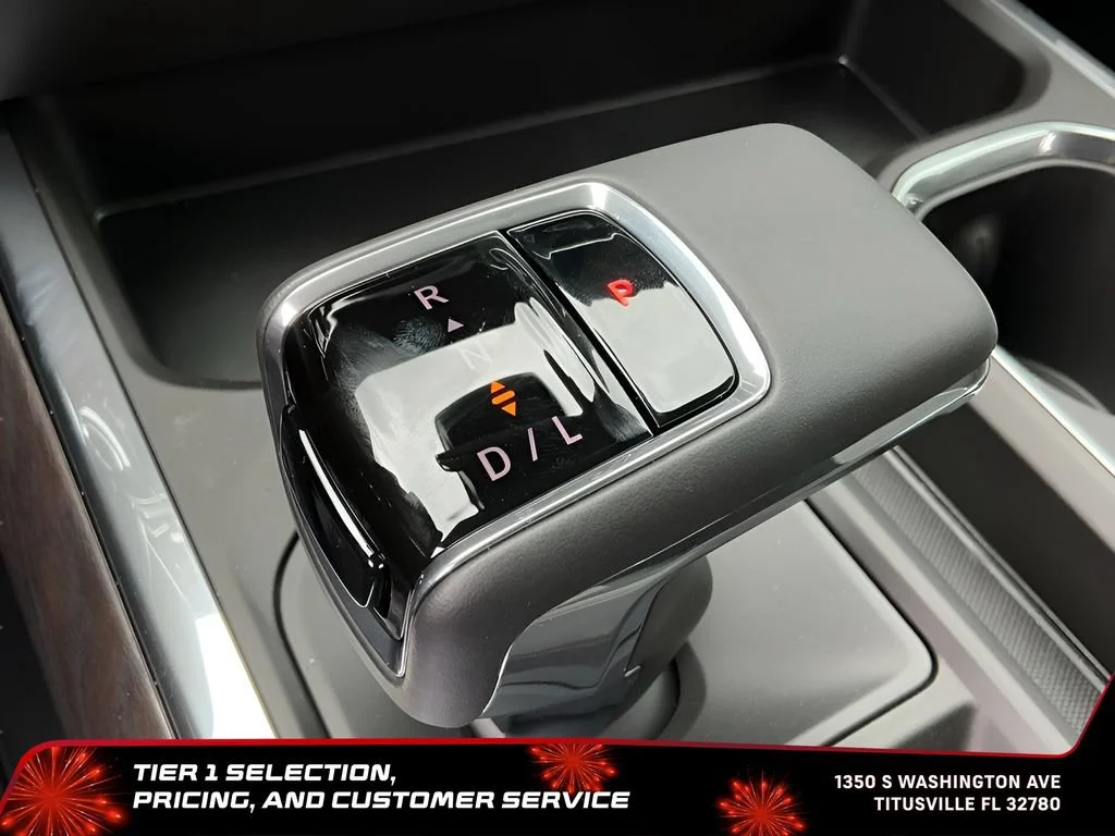 New 2026 Onyx Black GMC SLT image 27