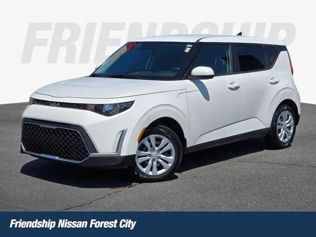 2024 Kia Soul LX