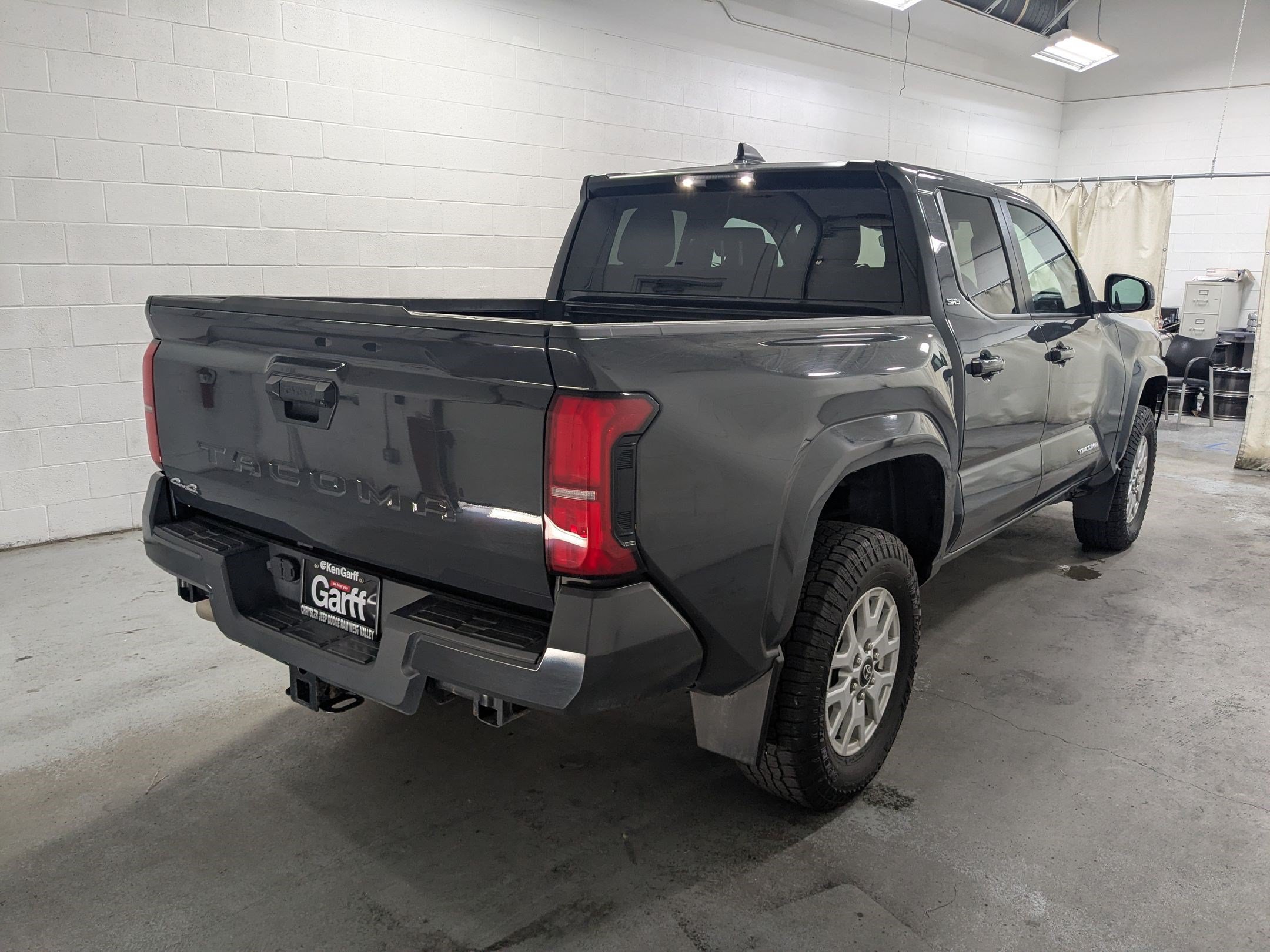 Used 2024 Underground Toyota SR5 image 4