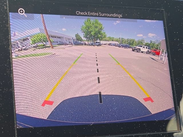 Certified Used 2024 Diamond Black Crystal Pearlcoat Jeep Altitude image 30
