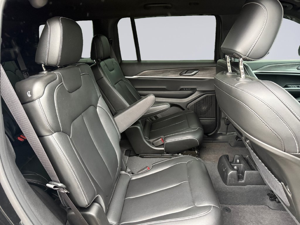 Used 2025 Black Jeep Limited image 19