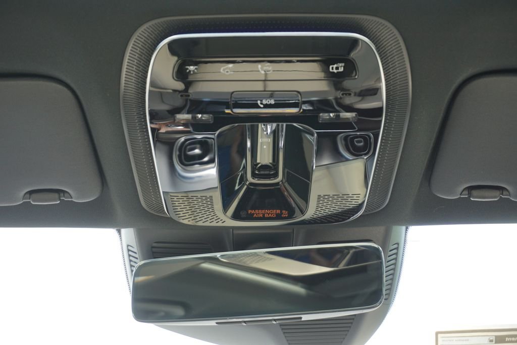 2025 Mercedes-Benz C-Class Sedan C 300 - Photo 51