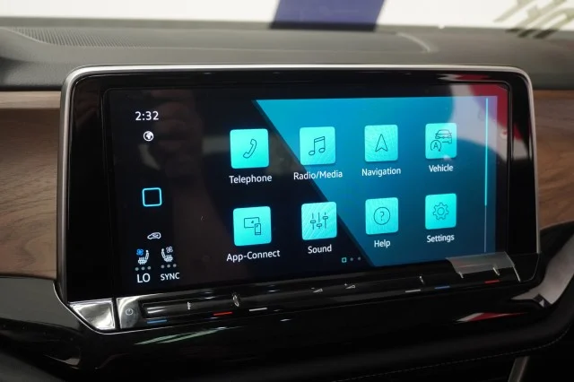 2025 Volkswagen Atlas SE w/Tech - Photo 34