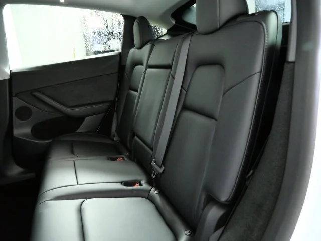 Used 2023  Tesla Long Range image 14