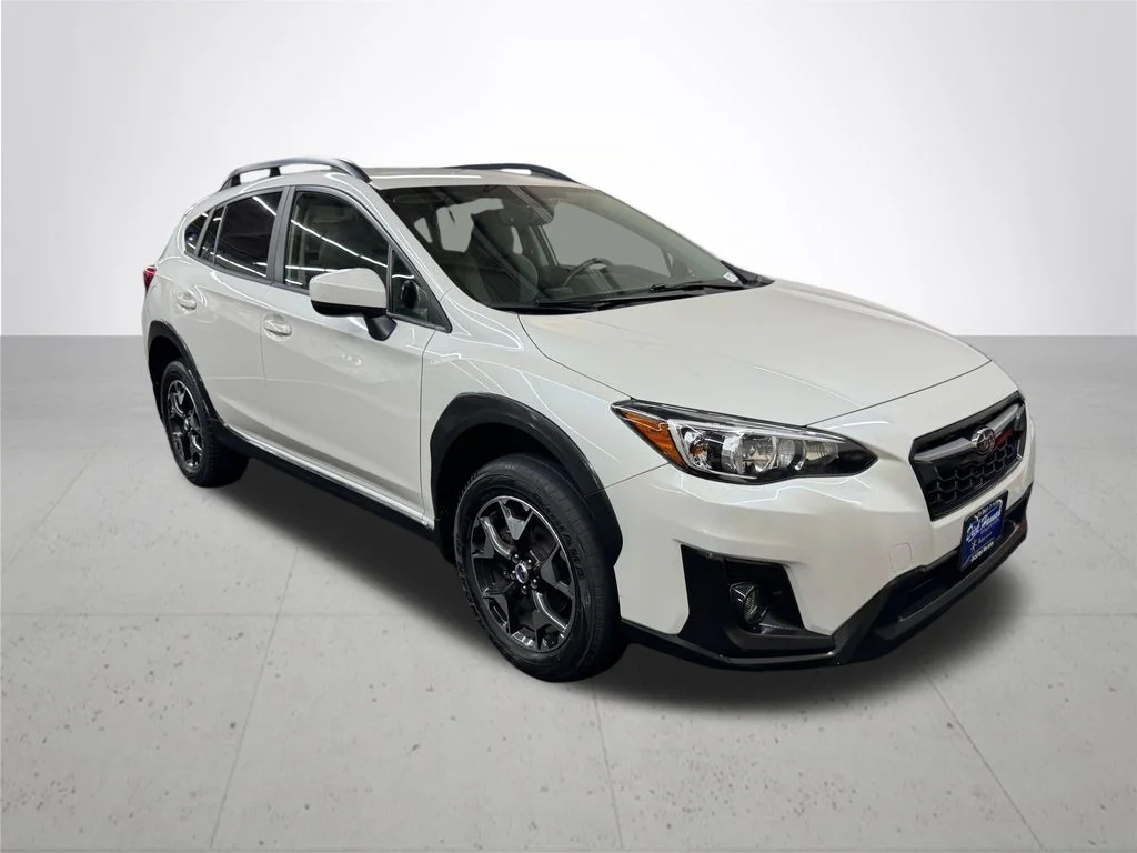 Used 2018 White Subaru 2.0i Premium image 10