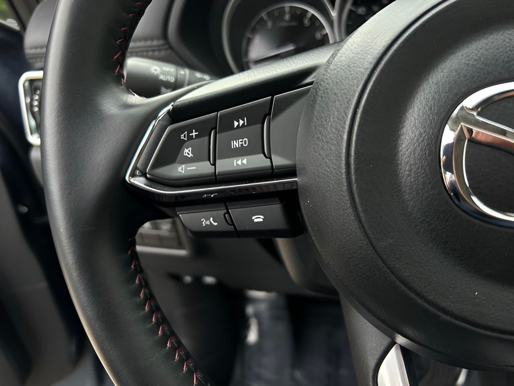 Certified Used 2025 Gray Mazda 2.5 S Carbon Edition image 13