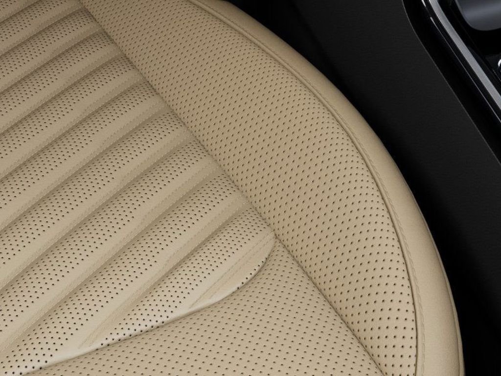 New 2024 White Kia X-Line SX Prestige image 24