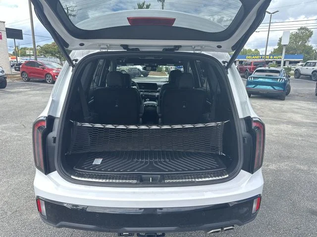 Used 2024 White Kia SX X-Line image 26
