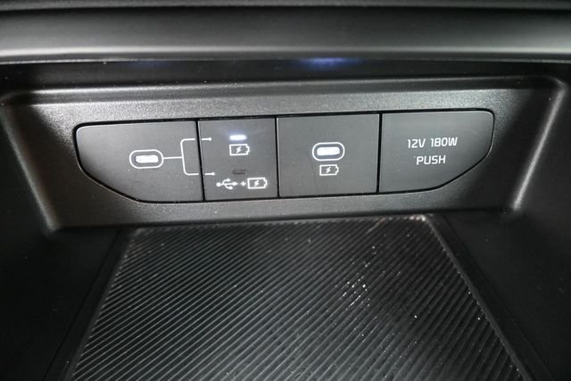 Used 2025 Gray Kia LXS image 9