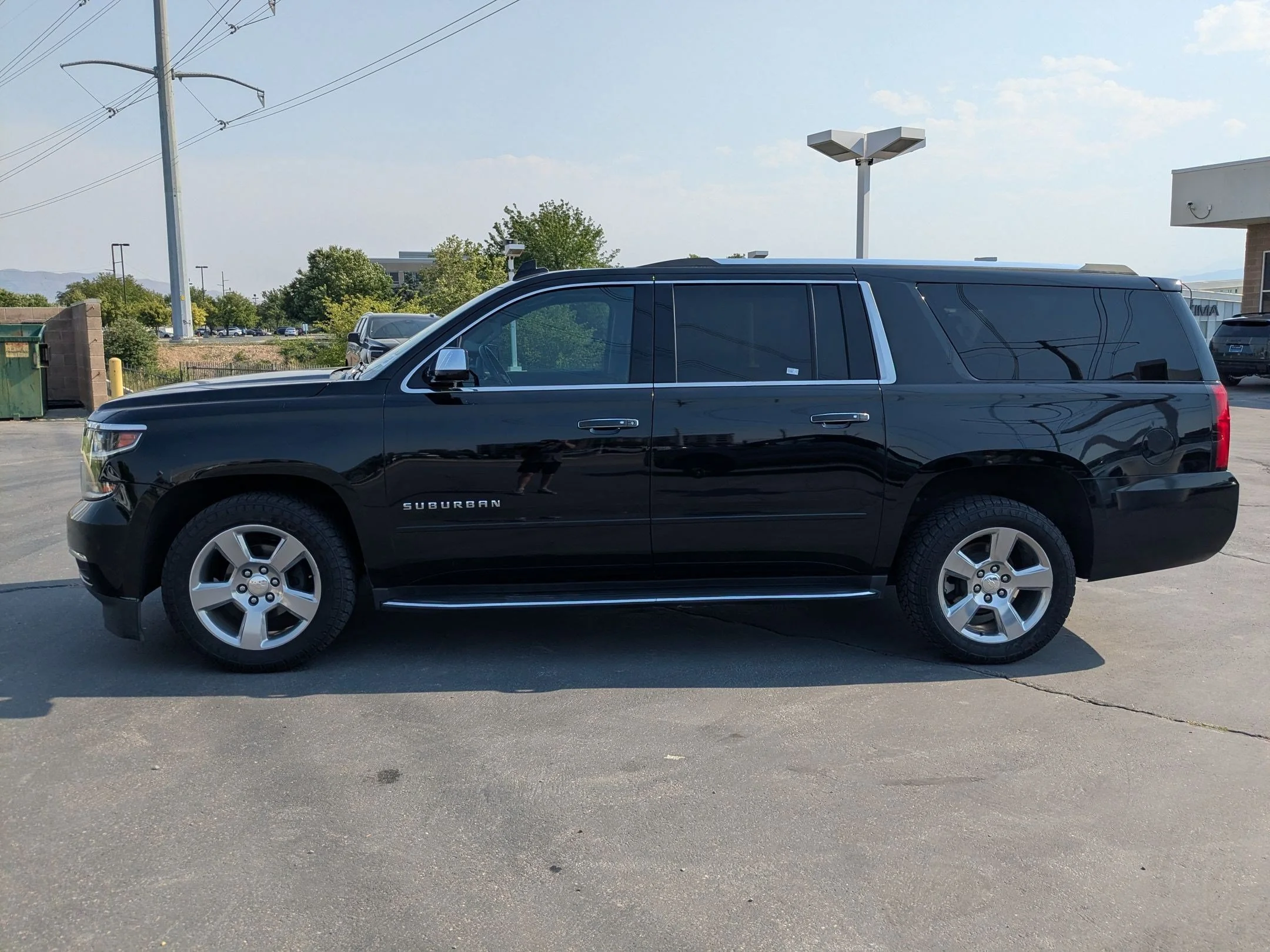 Used 2020 Black Chevrolet Premier image 3