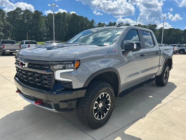 2024 Chevrolet Silverado 1500 ZR2
