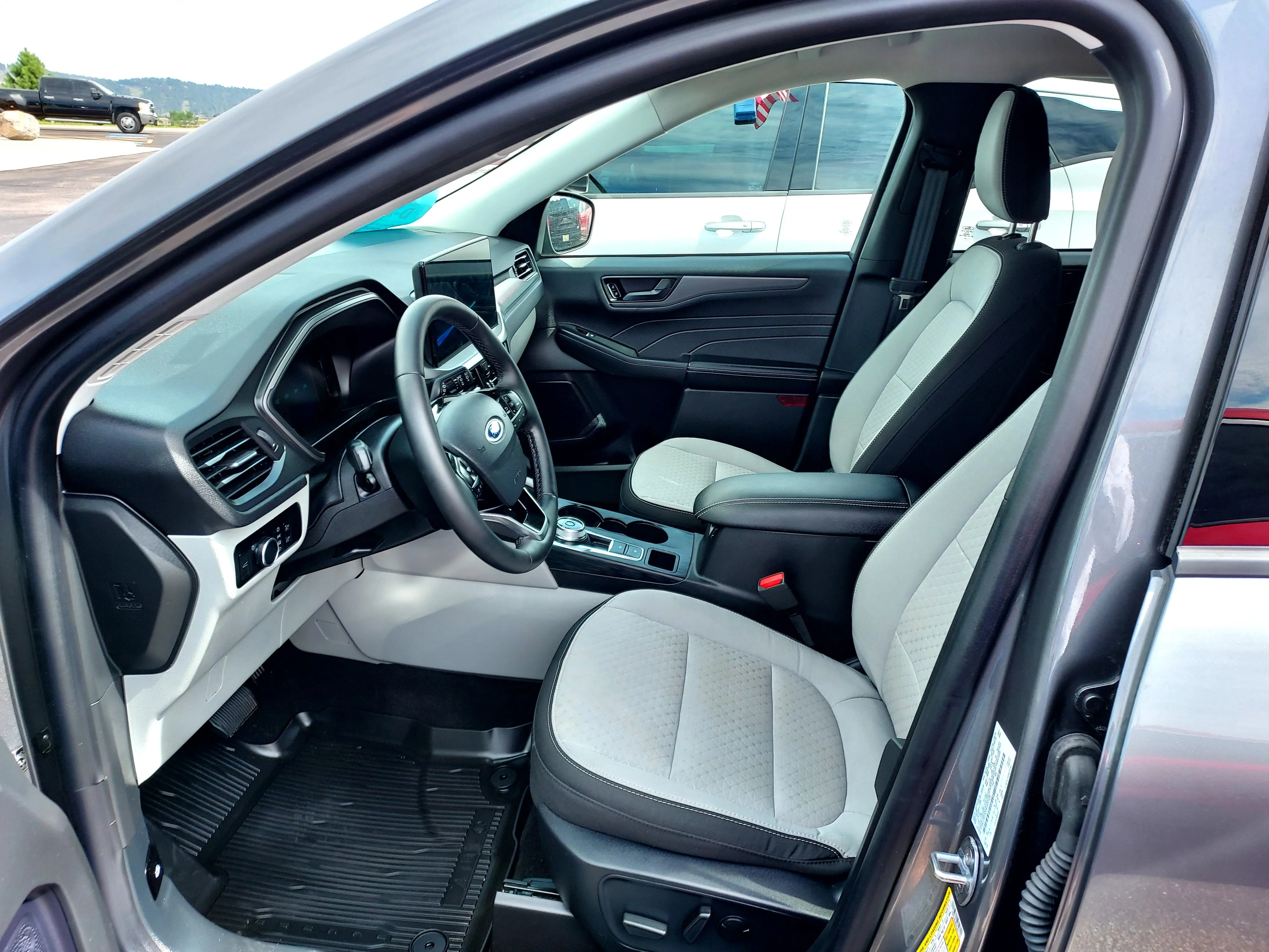 2024 Ford Escape Active - Photo 13