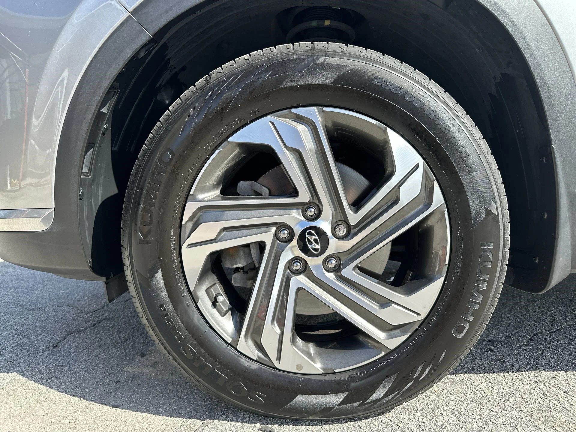 Used 2022 Shimmering Silver Hyundai SEL image 18
