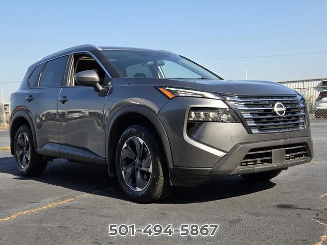 Used 2025 Gray Nissan SV image 7