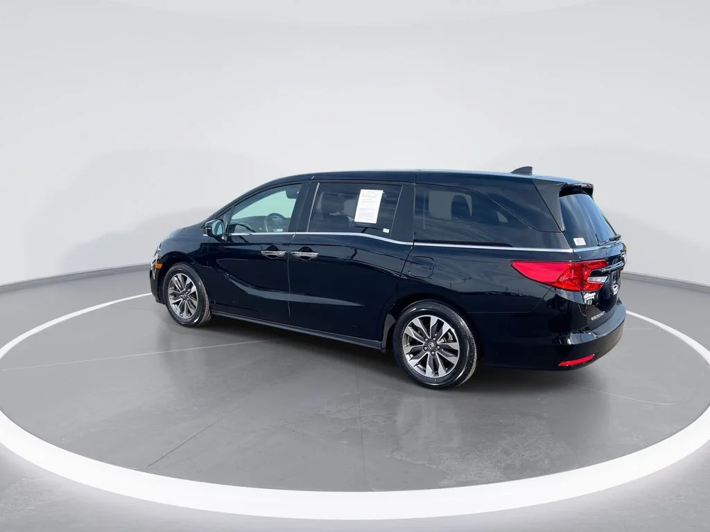 Used 2022 Black Honda EX-L image 6