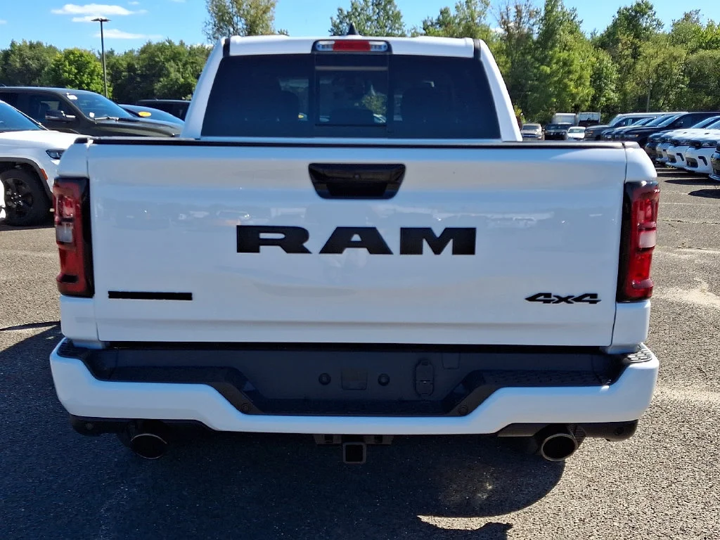 New 2027 Bright White Clear-Coat Exterior Paint RAM Big Horn image 7